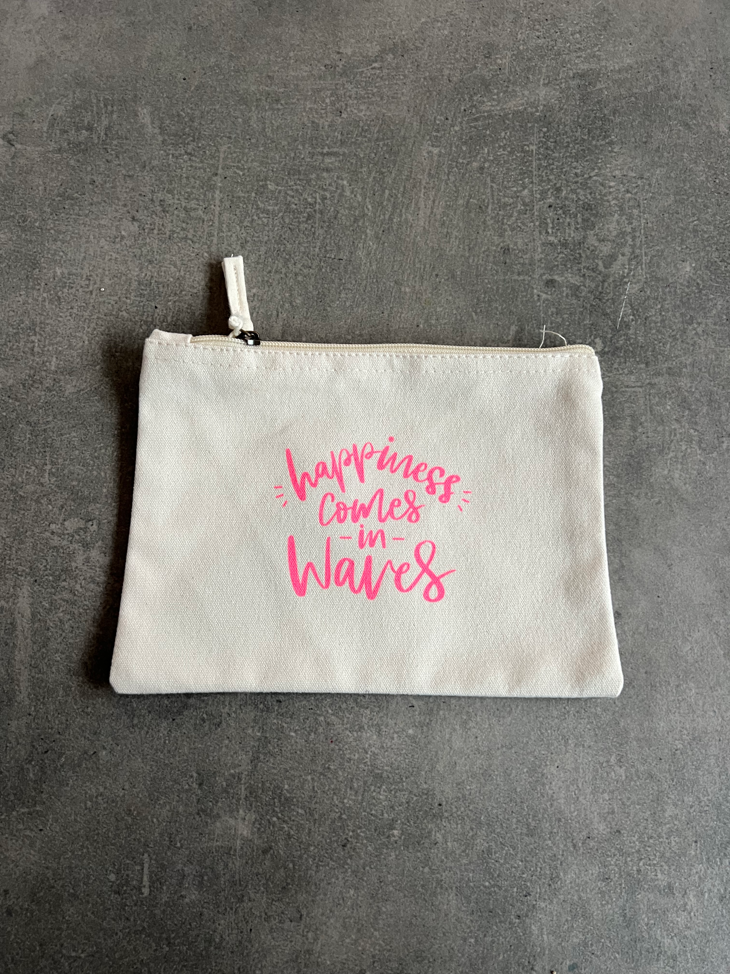 SALE: Utensilo "Happiness comes in Waves"